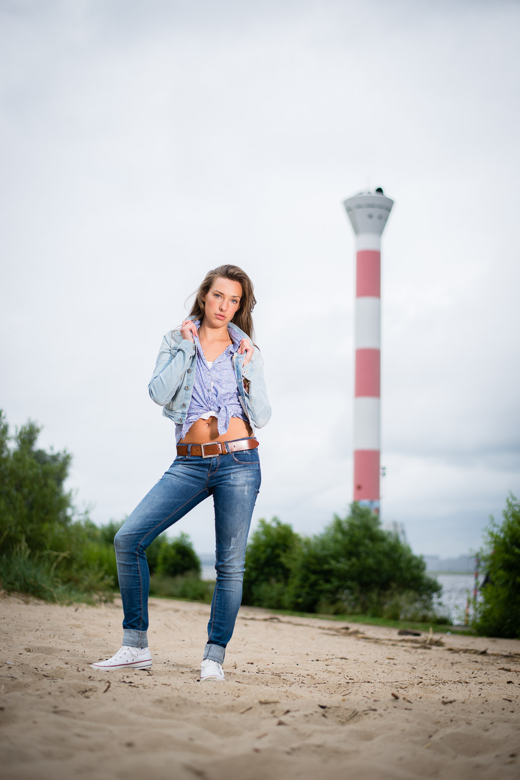 Portrait Fotoshooting in Hamburg am Elbufer