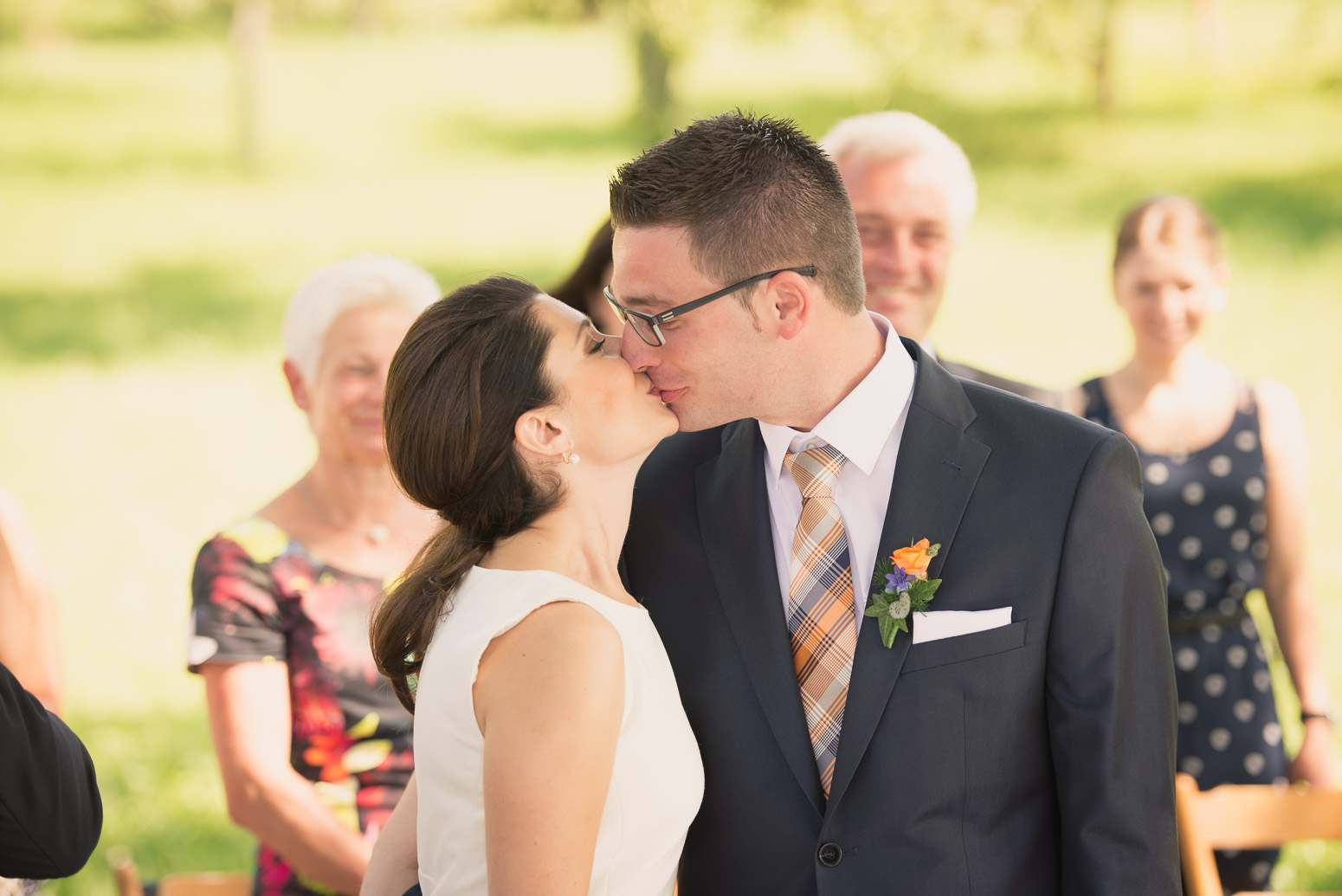 Hochzeitsreportage in Schorndorf bei Regen und Sonne