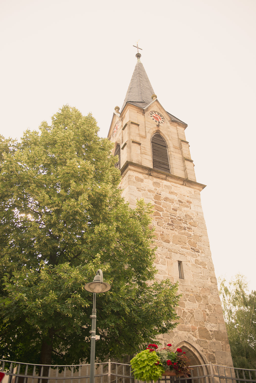 Hochzeitsreportage in Schorndorf bei Regen und Sonne