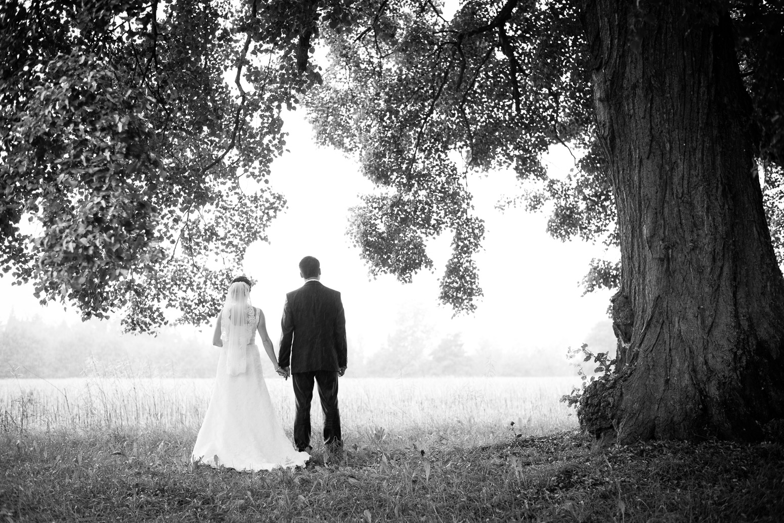 Hochzeitsreportage in Schorndorf bei Regen und Sonne