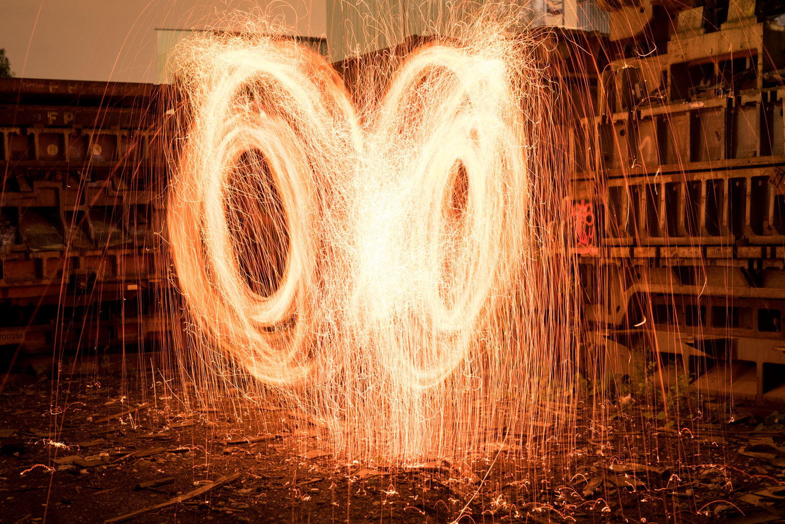 Fotoshooting mit Flammenmaler Daniel und Laura